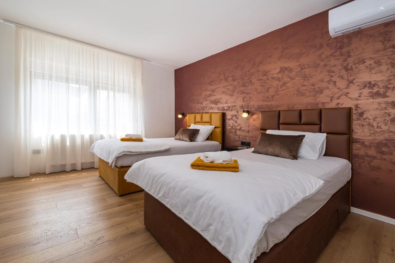 Holiday House Vito Zadar Bagian luar foto
